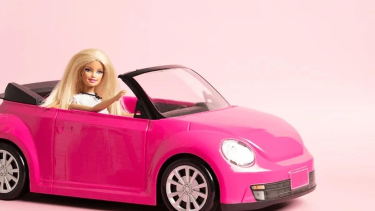 Toy Barbie Car – Best to Choose a Barbie Doll Toy Car