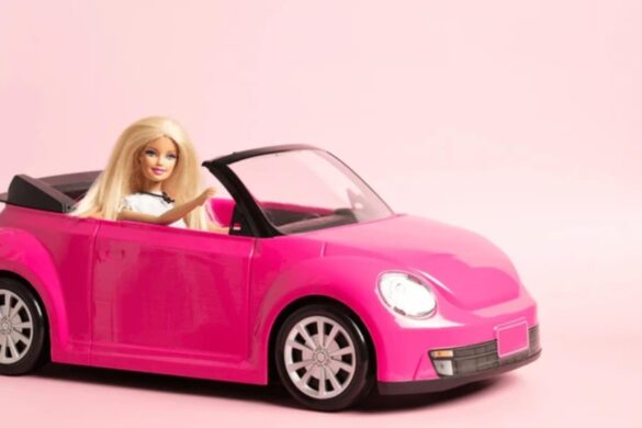Toy Barbie Car